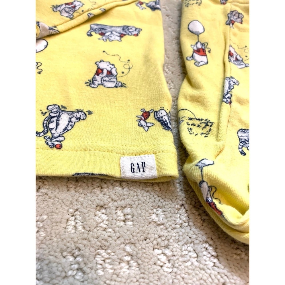 Baby Gap Winnie the Pooh Unisex Pajamas | Size 2 years toddler - Picture 3 of 8